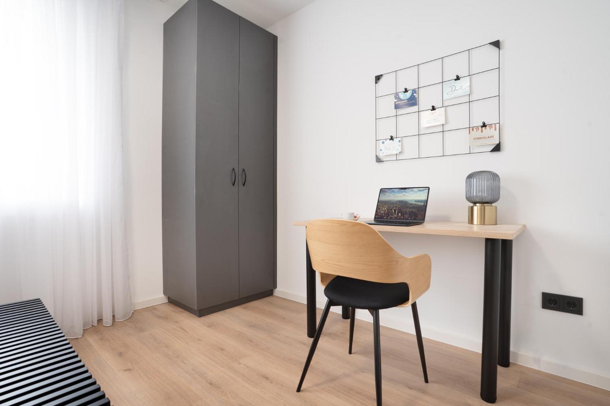 Central Bonn Apartments I Private Parking I Home2Share Екстер'єр фото