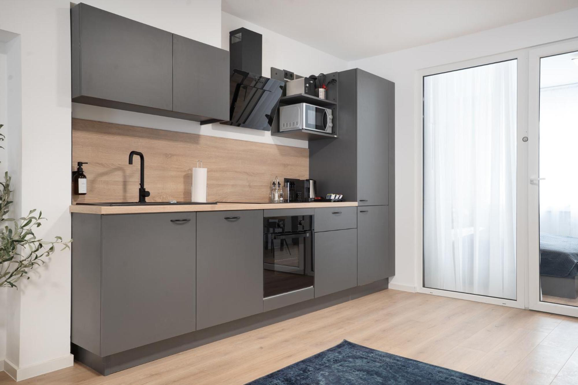Central Bonn Apartments I Private Parking I Home2Share Екстер'єр фото