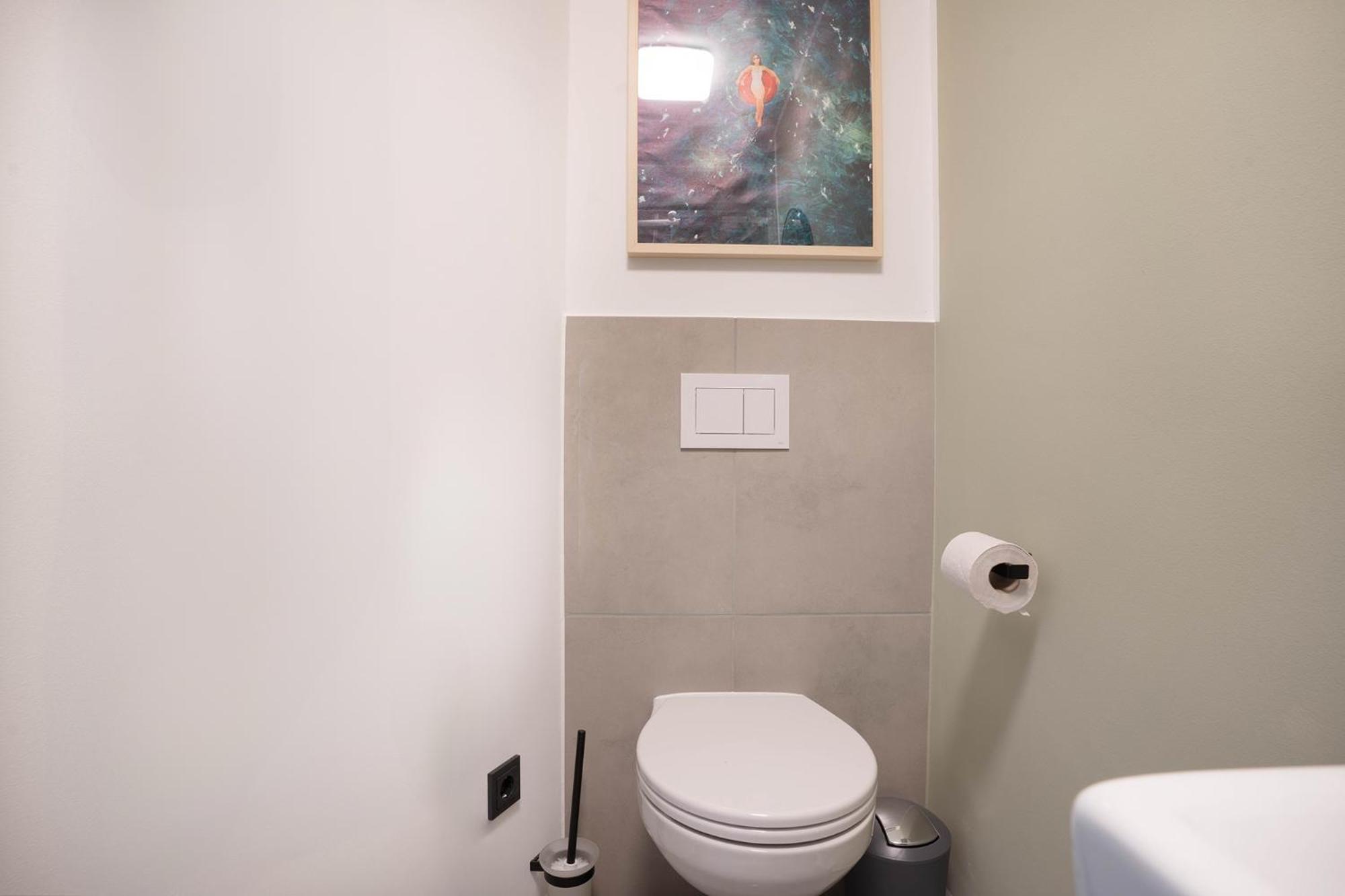 Central Bonn Apartments I Private Parking I Home2Share Екстер'єр фото
