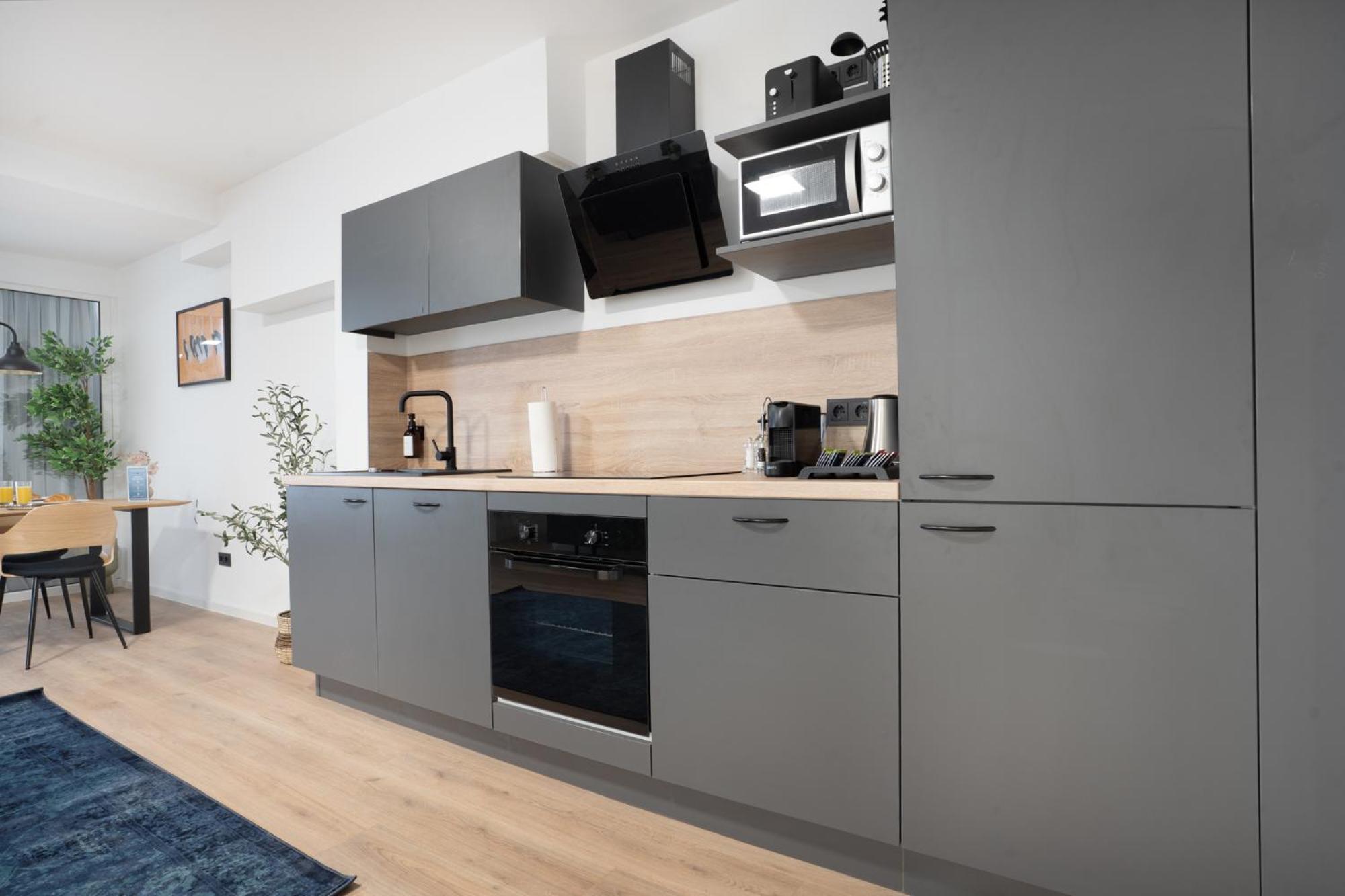 Central Bonn Apartments I Private Parking I Home2Share Екстер'єр фото